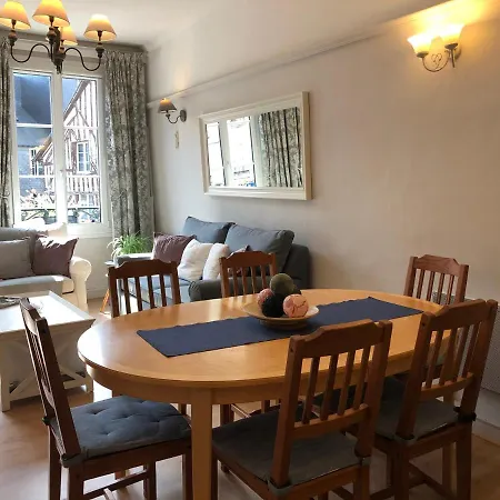 R Postel Apartment Honfleur
